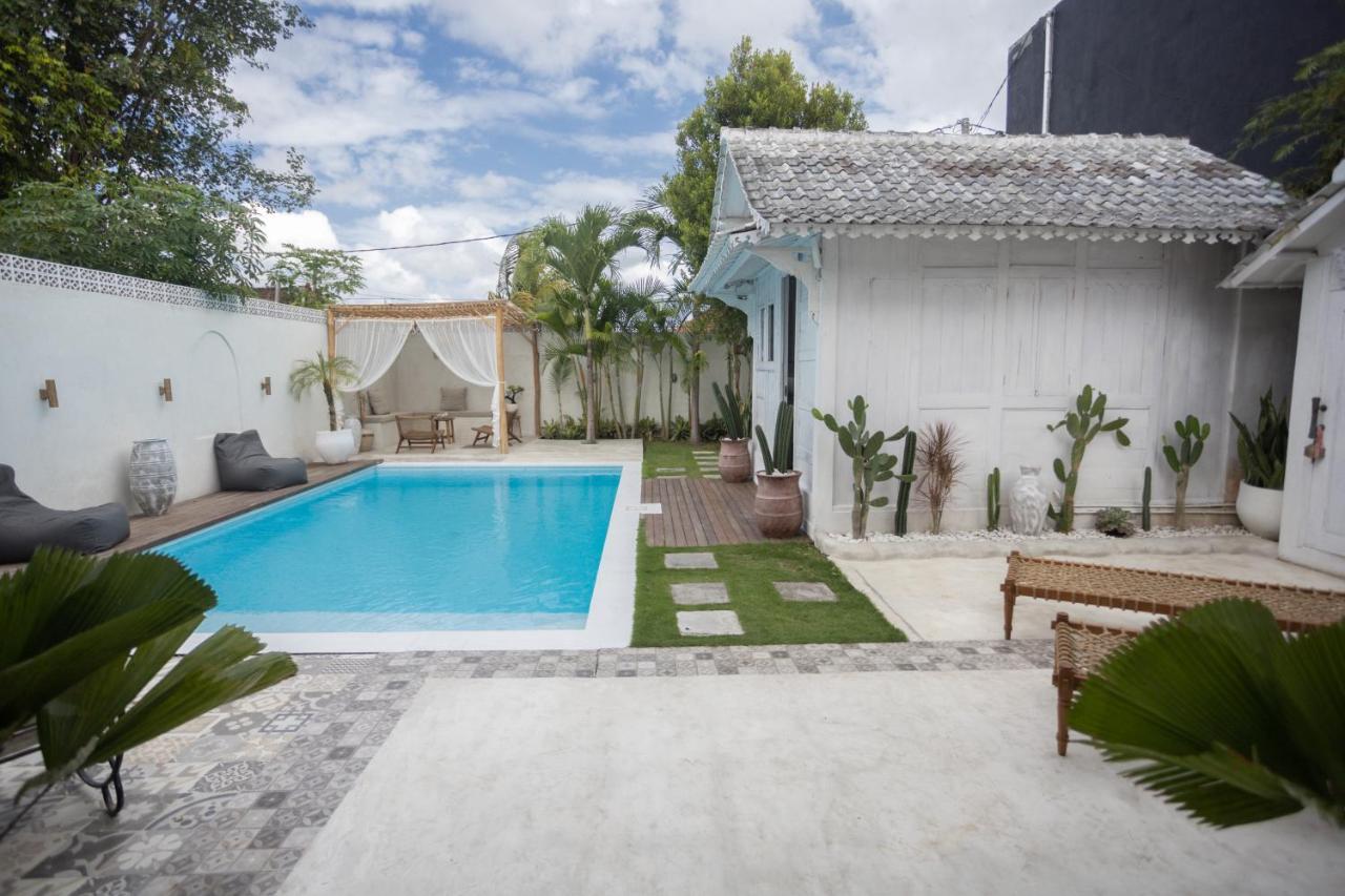 A Pousada Gypsy Moon Bali Canggu Exterior foto